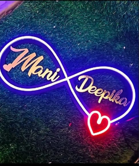 coustumize 3D couple name with neon light boarder